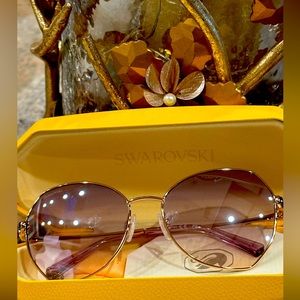 BNIB Swarovski purple Sunglasses